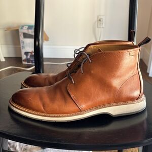 COLE HAAN Morris Leather Chukka Men's Brown Leather lace up Chukka Boots size 9